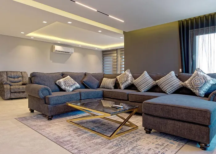 Vesta - Nile View Residence