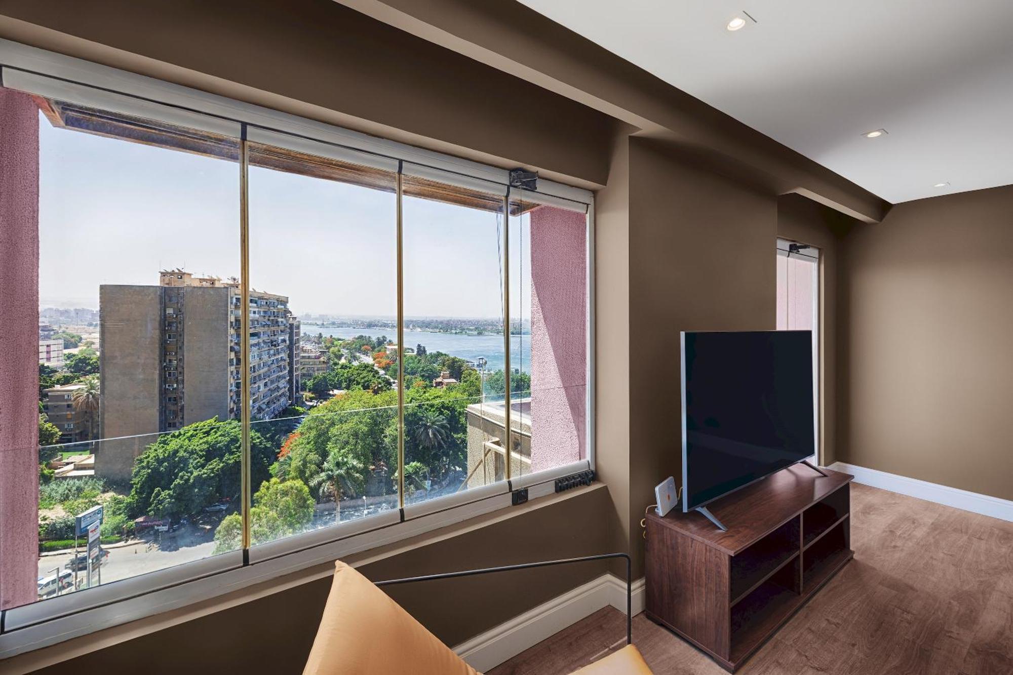 Vesta - Nile View Apartment Cairo